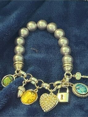Vintage Avon Presidents Club Bracelet with Silver Tone Beads/Heart Shaped Locket